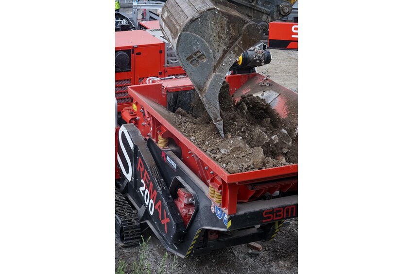 Impact crusher Remax 200